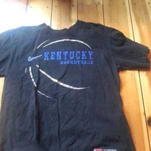 Kentucky basketball t shirt
